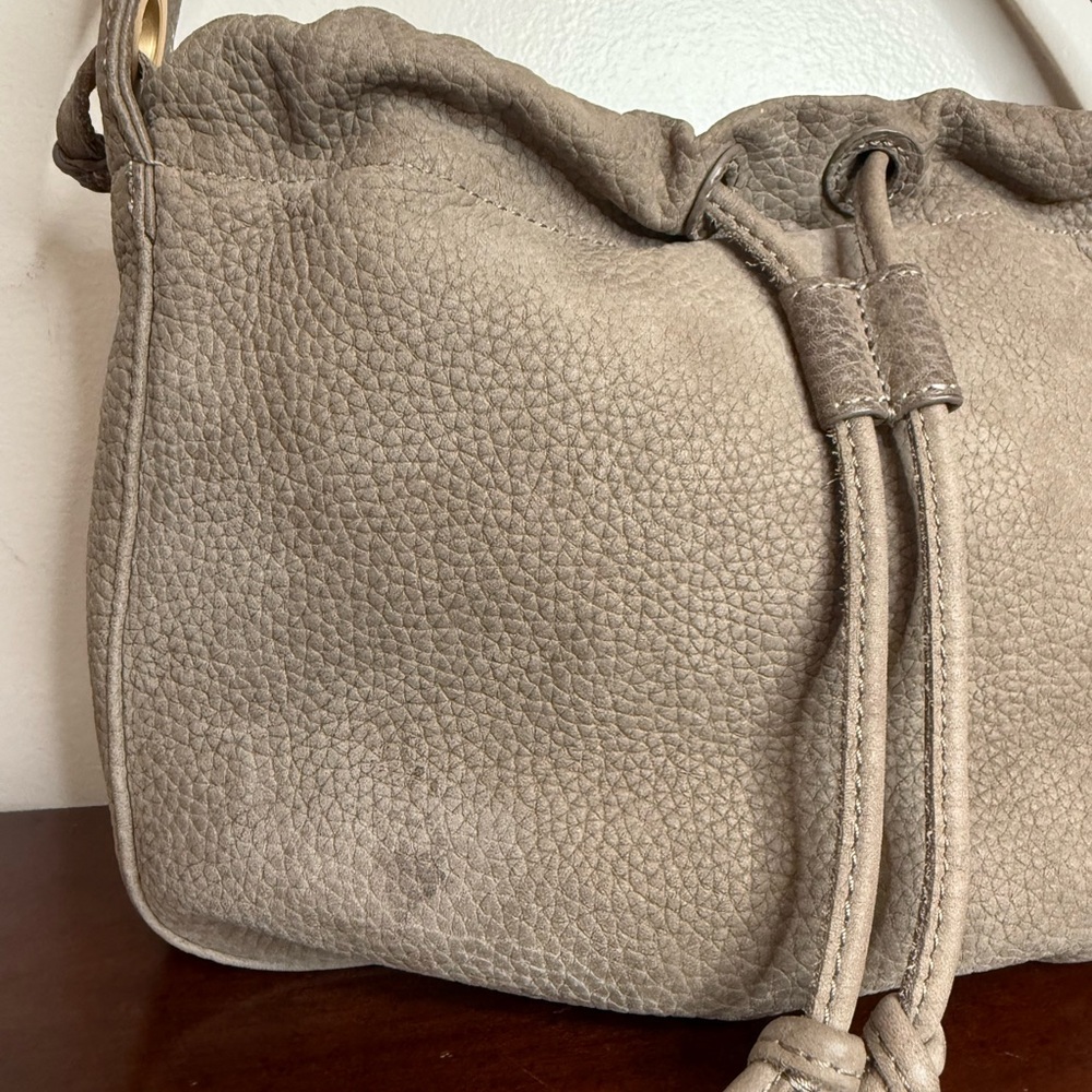 Hammitt Cooper Bag Women's Taupe Leather Drawstring Shoulder brushed gold hardwa - Picture 2 of 14